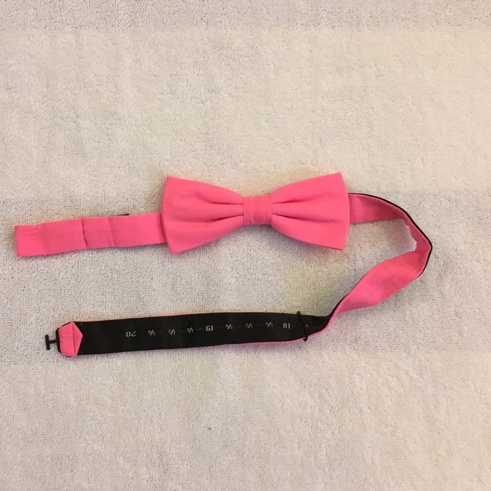 George - adjustable pink bow tie